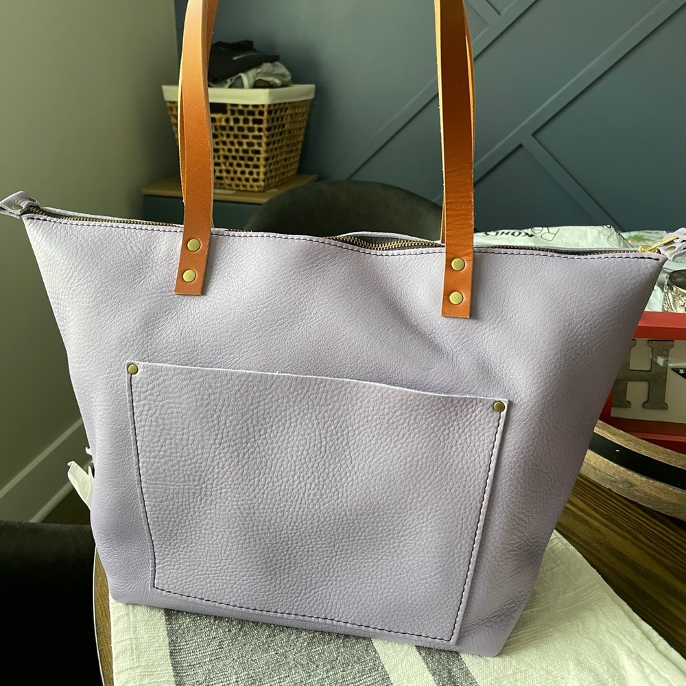 🦄 Portland Leather Goods Wisteria Large Zip Tote with Tandles